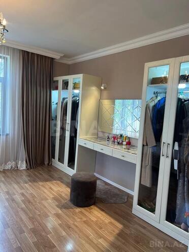 2 otaqlı köhnə tikili - Bakıxanov q. - 70 m² (1)
