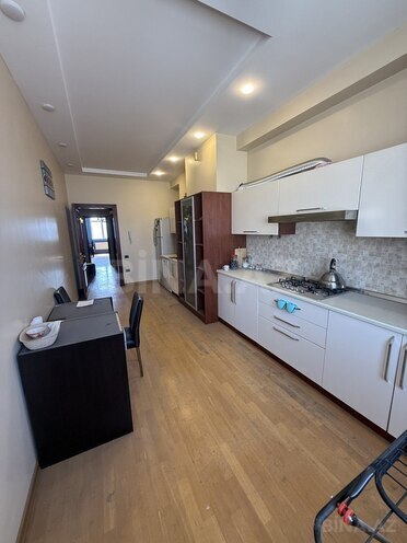 3 otaqlı yeni tikili - Elmlər Akademiyası m. - 140 m² (3)