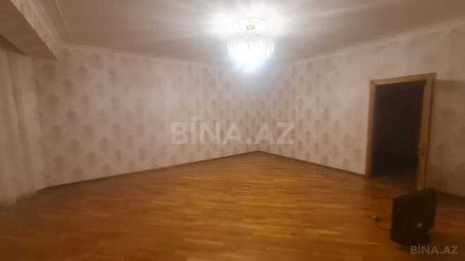 3-комн. новостройка - м. 28 мая - 130 м² (1)