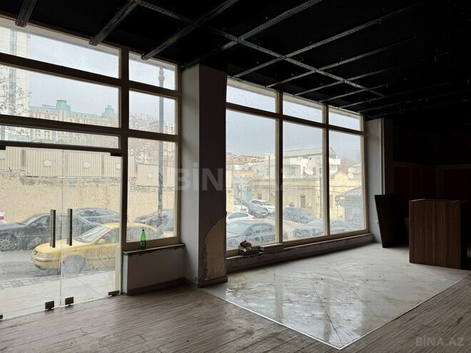 Obyekt - Nizami m. - 600 m² (2)