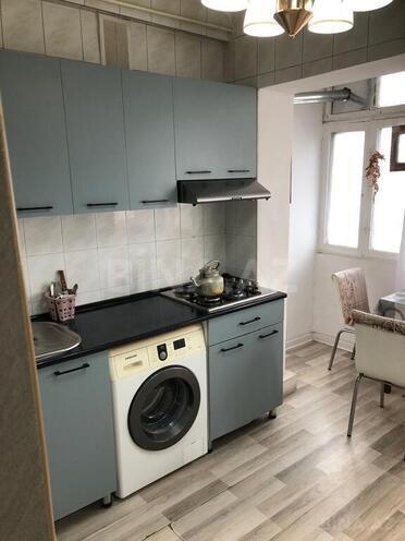 2 otaqlı köhnə tikili - Koroğlu m. - 71 m² (5)