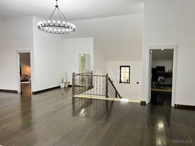 6 otaqlı həyət evi/bağ evi - Görədil q. - 450 m² (17)