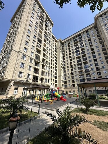 3-комн. новостройка - м. Нариман Нариманов - 138 м² (1)
