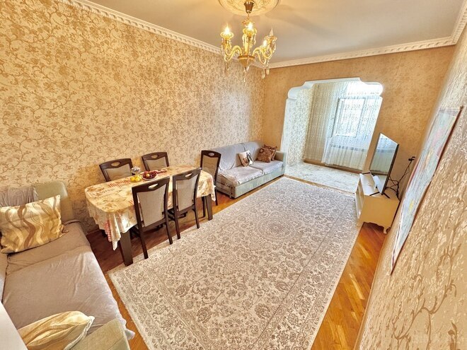 3-комн. вторичка - м. Кара Караев - 75 м² (1)