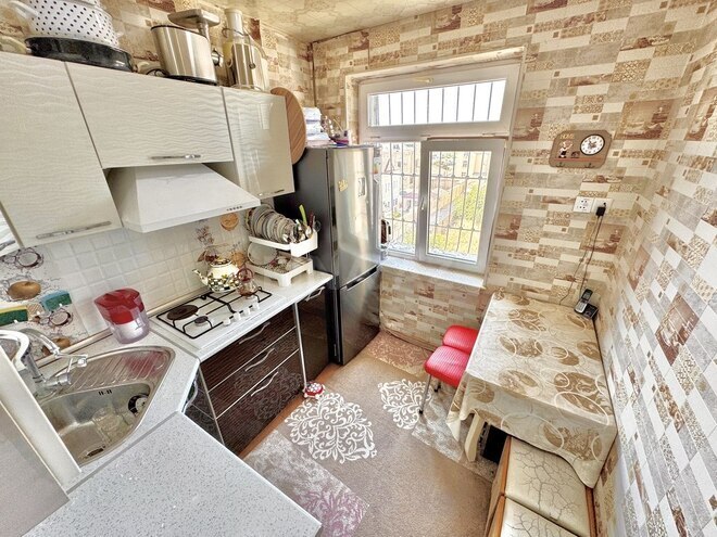 3-комн. вторичка - м. Кара Караев - 75 м² (24)