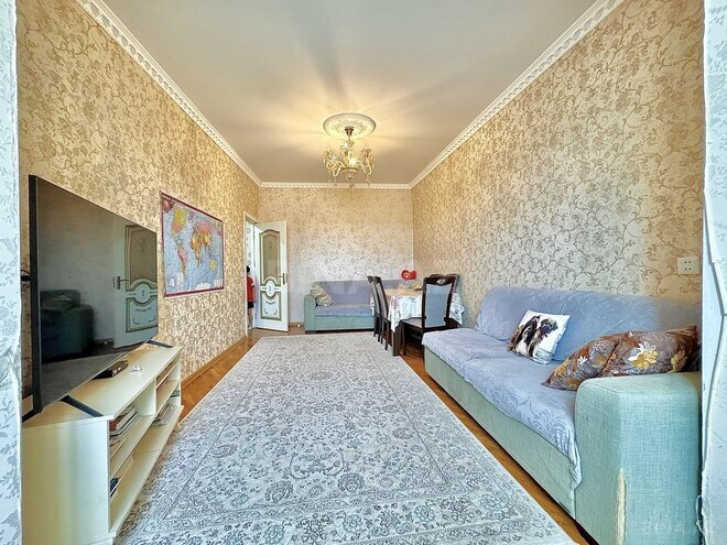 3-комн. вторичка - м. Кара Караев - 75 м² (18)