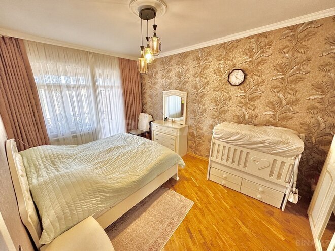 3-комн. вторичка - м. Кара Караев - 75 м² (19)