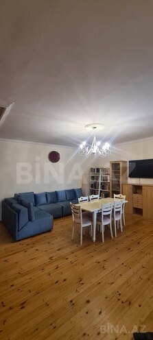 4 otaqlı həyət evi/bağ evi - Novxanı q. - 200 m² (14)