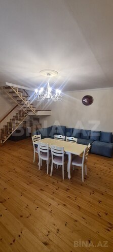 4 otaqlı həyət evi/bağ evi - Novxanı q. - 200 m² (15)