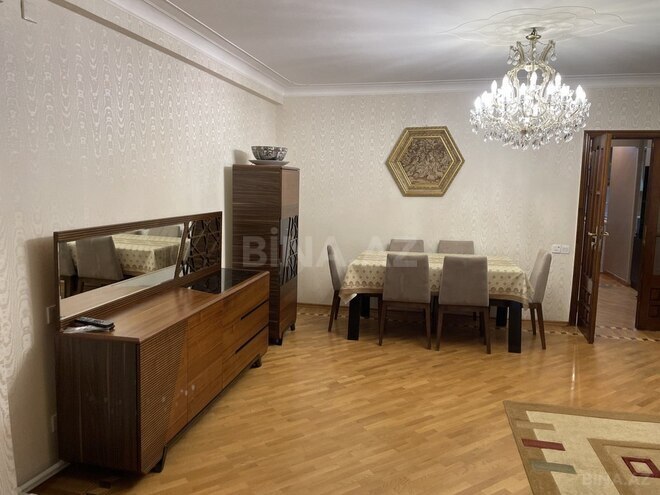 3-комн. вторичка - м. Сахил - 88 м² (5)