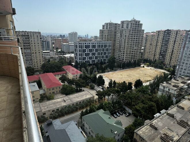 3-комн. новостройка - м. Иншаатчылар - 125 м² (10)
