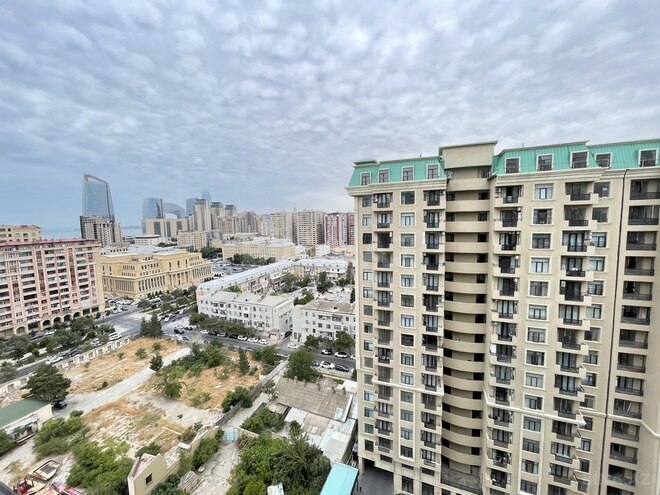 2-комн. новостройка - м. Шах Исмаил Хатаи - 75 м² (9)