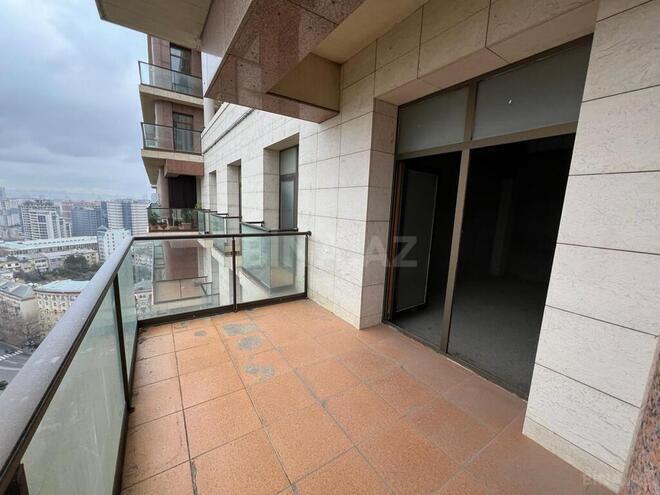 4 otaqlı yeni tikili - Nizami m. - 200 m² (13)