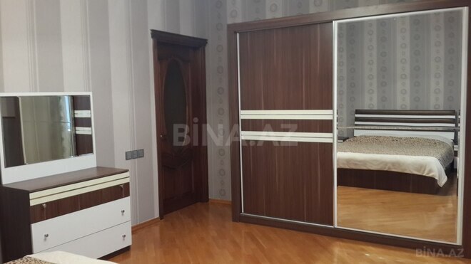 4-комн. новостройка - м. 28 мая - 160 м² (11)