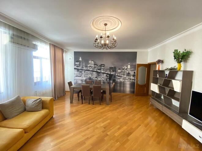 3-комн. новостройка - м. 20 января - 118 м² (1)