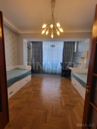 4-комн. новостройка - м. Сахил - 165 м² (16)