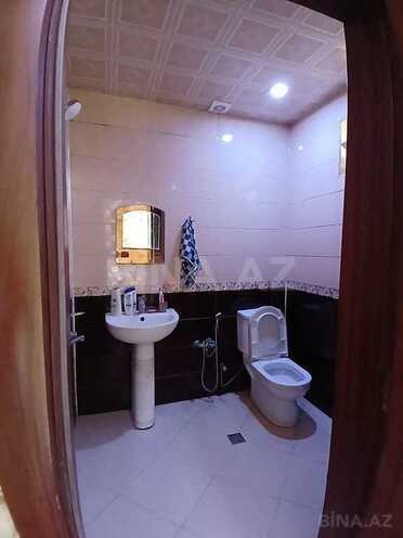 6 otaqlı həyət evi/bağ evi - Qaraçuxur q. - 200 m² (2)