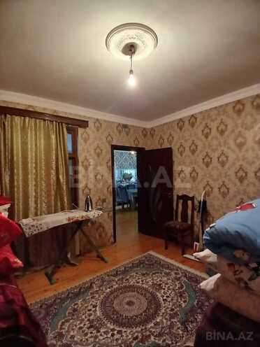 6 otaqlı həyət evi/bağ evi - Qaraçuxur q. - 200 m² (6)
