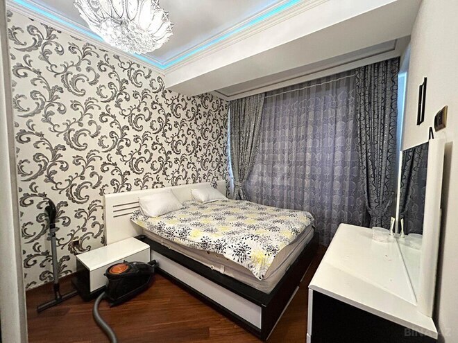 4 otaqlı yeni tikili - Şah İsmayıl Xətai m. - 130 m² (15)