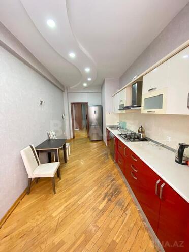 3 otaqlı yeni tikili - İnşaatçılar m. - 130 m² (12)