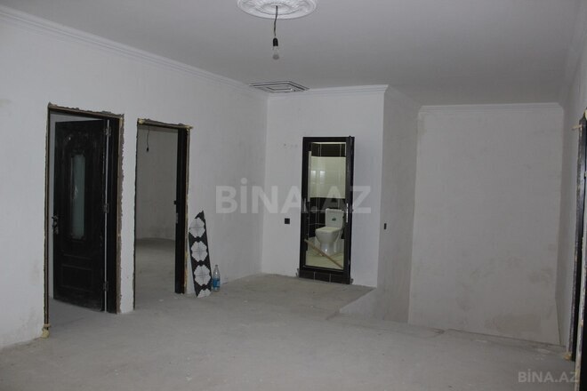 6 otaqlı həyət evi/bağ evi - Qaraçuxur q. - 220 m² (22)