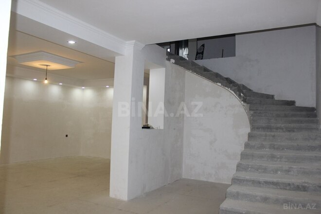 6 otaqlı həyət evi/bağ evi - Qaraçuxur q. - 220 m² (8)