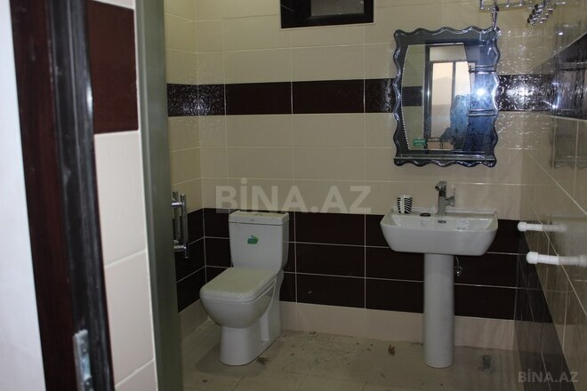 6 otaqlı həyət evi/bağ evi - Qaraçuxur q. - 220 m² (13)