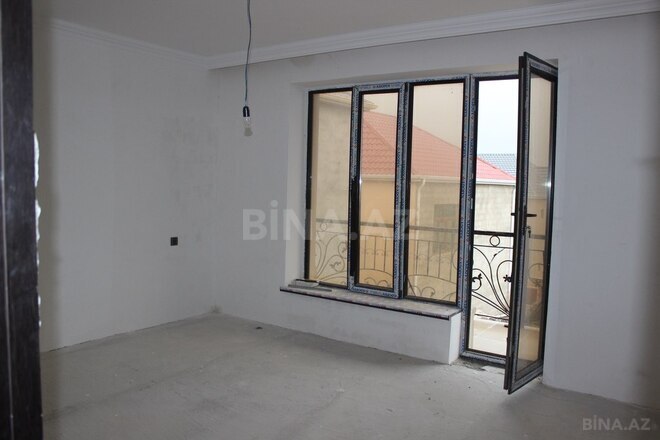 6 otaqlı həyət evi/bağ evi - Qaraçuxur q. - 220 m² (21)
