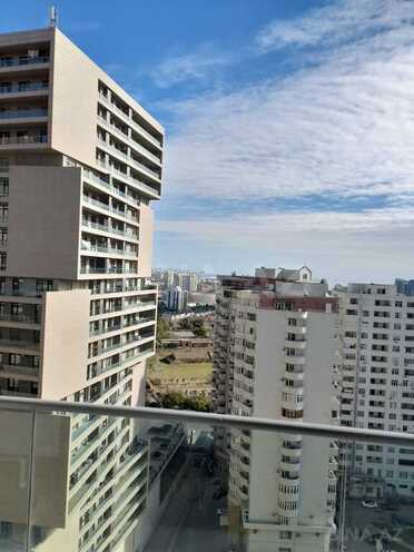 3 otaqlı yeni tikili - 8 Noyabr m. - 106 m² (2)