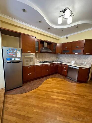 3 otaqlı yeni tikili - 20 Yanvar m. - 150 m² (7)
