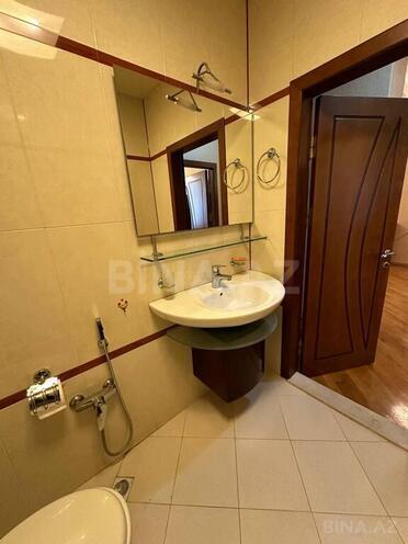 3 otaqlı yeni tikili - 20 Yanvar m. - 150 m² (14)