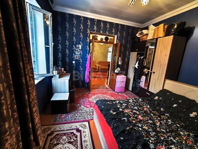 5 otaqlı həyət evi/bağ evi - Binəqədi q. - 200 m² (16)