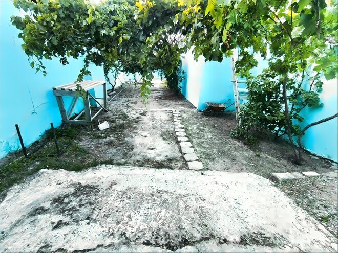 5 otaqlı həyət evi/bağ evi - Binəqədi q. - 200 m² (2)