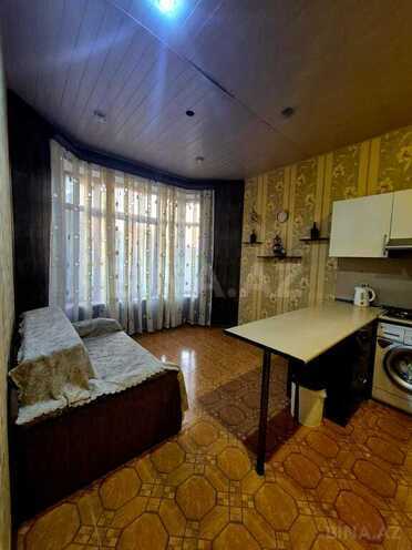 4 otaqlı həyət evi/bağ evi - Şüvəlan q. - 130 m² (9)