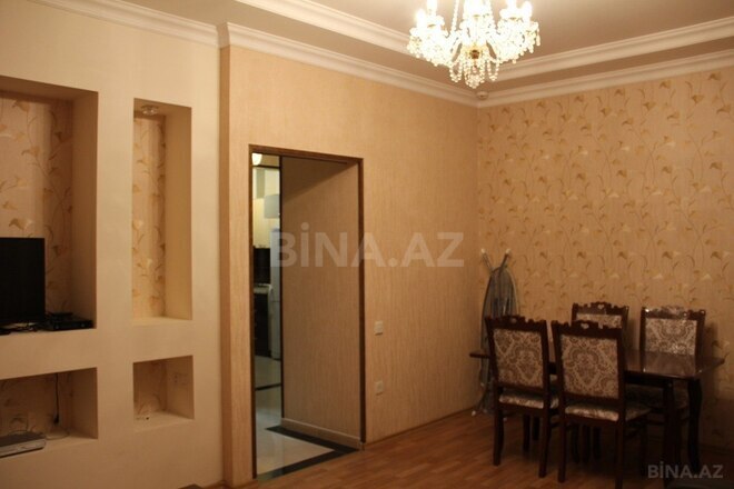2 otaqlı köhnə tikili - 28 May m. - 60 m² (2)