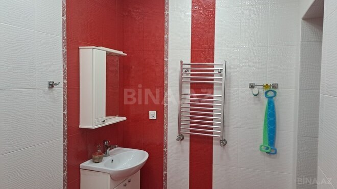 4 otaqlı həyət evi/bağ evi - Fatmayı q. - 216 m² (28)