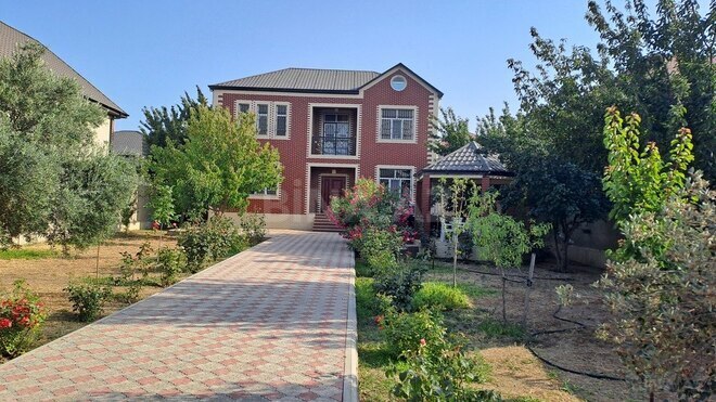 4 otaqlı həyət evi/bağ evi - Fatmayı q. - 216 m² (1)