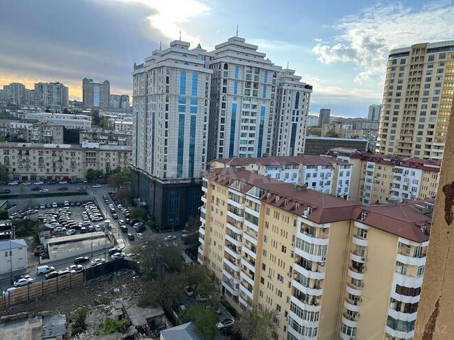 3-комн. новостройка - м. Низами - 175 м² (29)