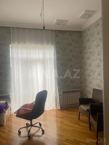 6 otaqlı həyət evi/bağ evi - Xocəsən m. - 250 m² (20)