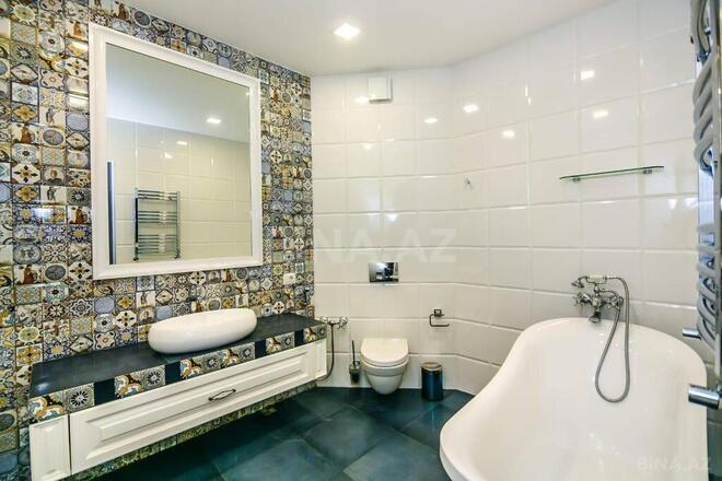 Продаётся 5-комн. новостройка 243 м², м. Сахил, photo 25 from 32