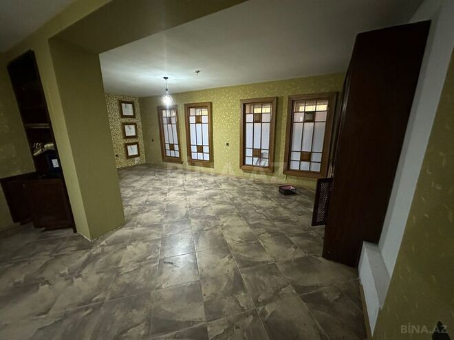 10 otaqlı həyət evi/bağ evi - 6-cı mikrorayon q. - 500 m² (19)