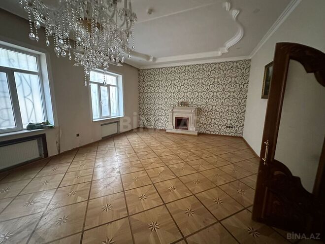 10 otaqlı həyət evi/bağ evi - 6-cı mikrorayon q. - 500 m² (8)