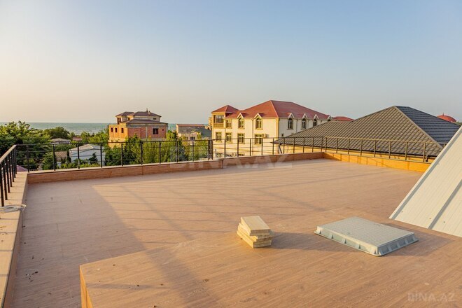 5 otaqlı həyət evi/bağ evi - Novxanı q. - 256 m² (26)