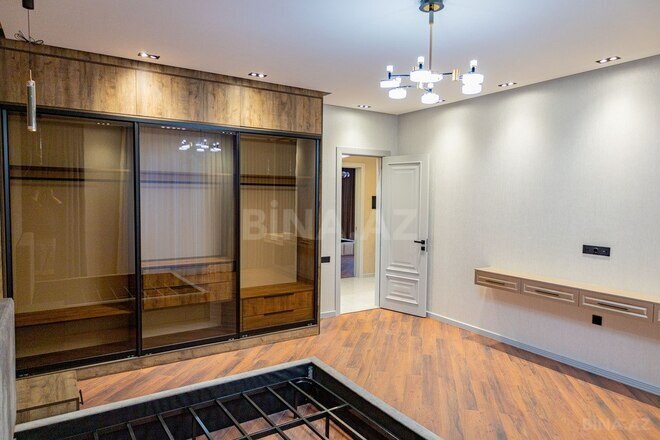 5 otaqlı həyət evi/bağ evi - Novxanı q. - 256 m² (17)