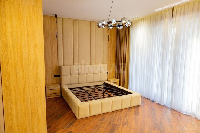5 otaqlı həyət evi/bağ evi - Novxanı q. - 256 m² (19)