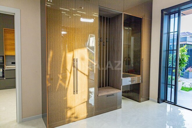 5 otaqlı həyət evi/bağ evi - Novxanı q. - 256 m² (16)