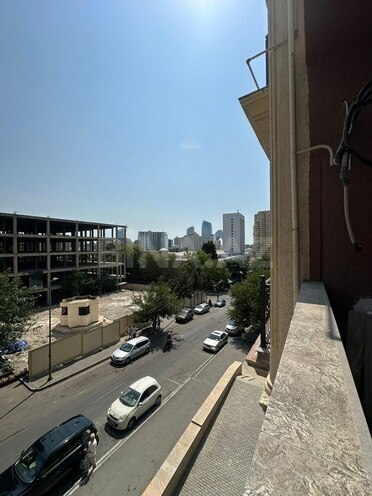 4 otaqlı yeni tikili - 28 May m. - 100 m² (19)