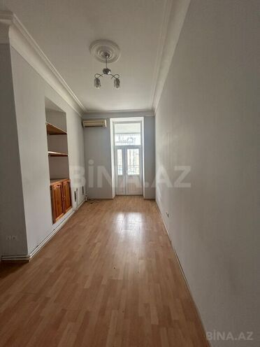 Obyekt - 28 May m. - 1000 m² (17)