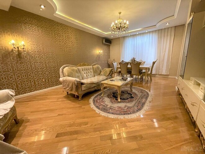 3 otaqlı yeni tikili - 28 May m. - 175 m² (1)