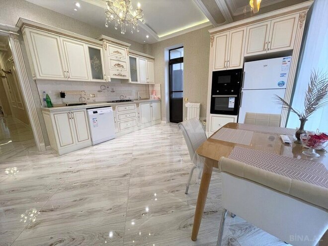 3 otaqlı yeni tikili - 28 May m. - 175 m² (9)